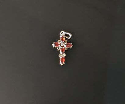 Cross pendant in silver (925) decorated with...