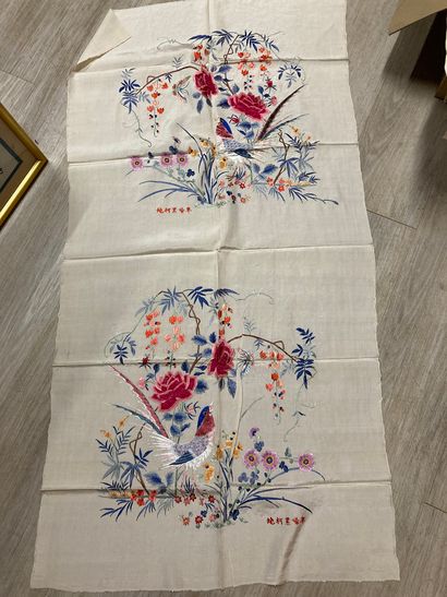CHINE, Canton - XXe siècle.
Set of thirteen...