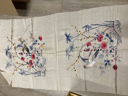 CHINE, Canton - XXe siècle.
Set of thirteen...