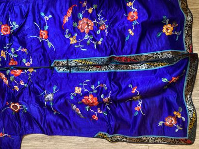 CHINE - Vers 1900.
Set of four women's jackets...