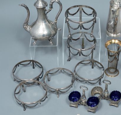Six supports de coupe en argent (950), de...