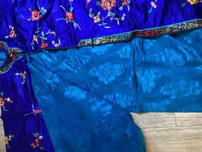 CHINE - Vers 1900.
Set of four women's jackets...
