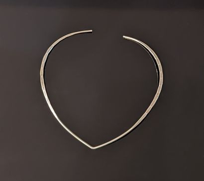 ANDREAS MIKKELSEN, DENMARK
Open torque necklace...
