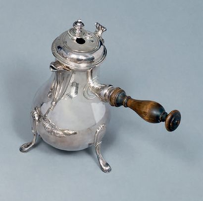 Silver chocolate pot, baluster shape, standing...