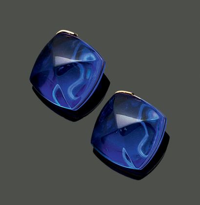 Pair of earrings in 9K yellow gold (375),...