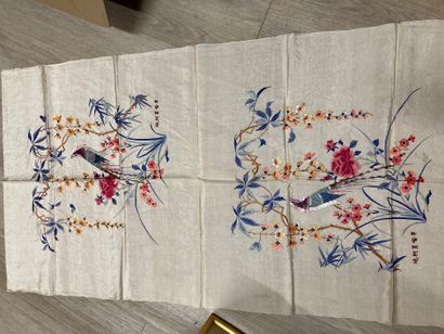 CHINE, Canton - XXe siècle.
Set of thirteen...
