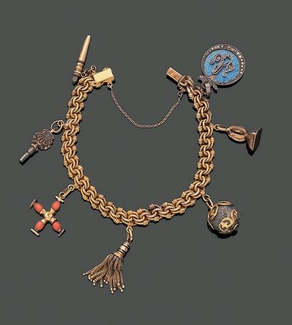 Bracelet in 18K (750) yellow gold, the twisted...