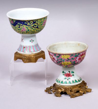 CHINE - Fin XIXe siècle.
Deux coupes sur...