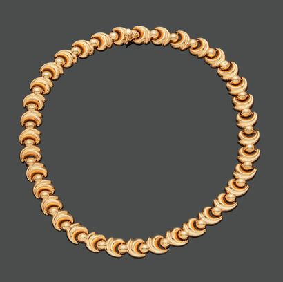 Articulated necklace in 18K (750) yellow...