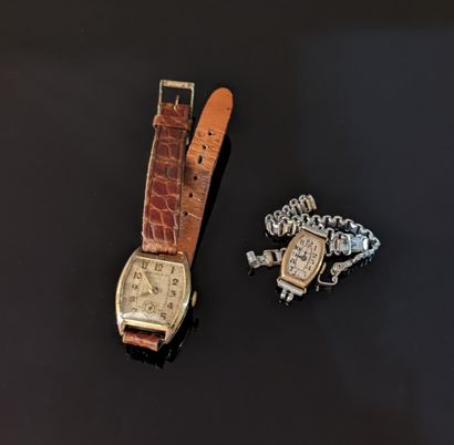 Men's watch in gold-plated silver, the oblong...