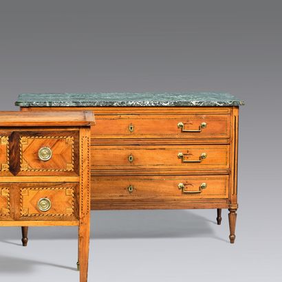 Chest of drawers in fruit wood inlaid with...