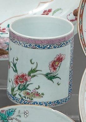 Chine
Porte-pinceaux bitong en porcelaine...