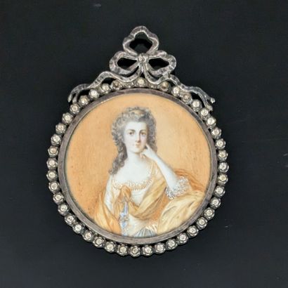 Small frame with a round shape silver (925),...