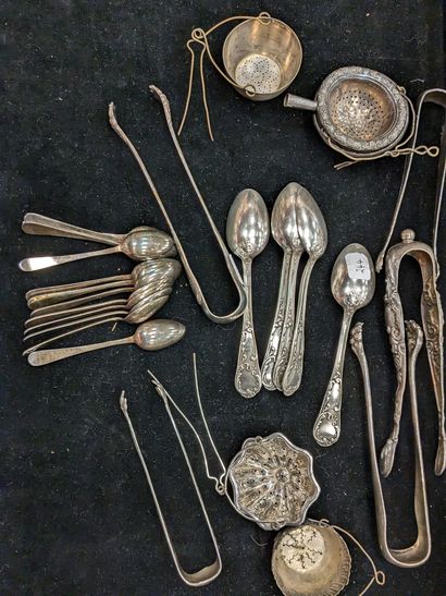 Set in silver plated metal, including: twelve...