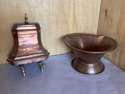 Fountain and its basin in red copper, the...