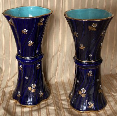 CHOISY-LE-ROI, HB COMPANY. Pair of earthenware...