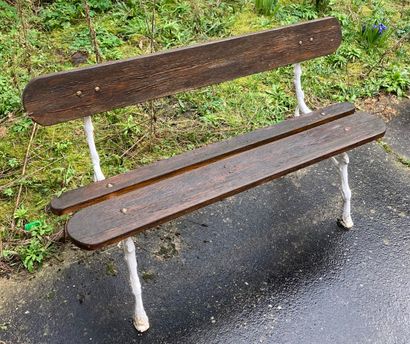 Pair of garden benches, the amounts in cast...