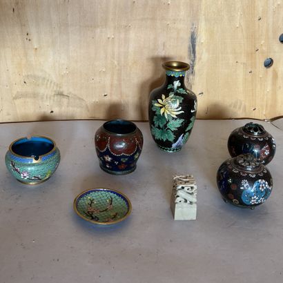 Set of miniature pieces in cloisonné enamel:...