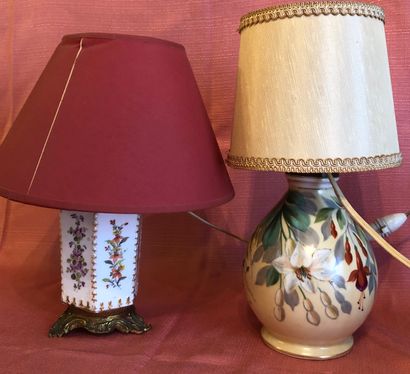Small porcelain lamp of hexagonal form, decorated...