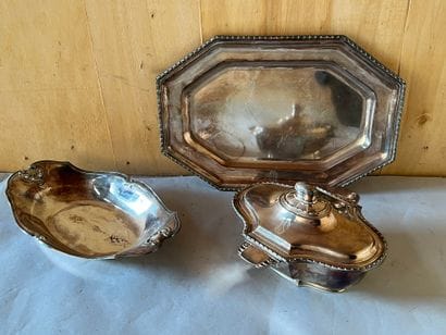 Silver plated metal: - small covered vegetable...