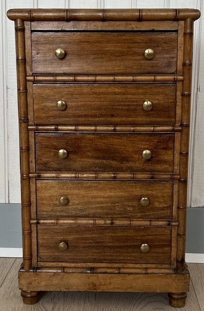 Doll's chest of drawers in pitchpin and natural...