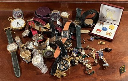 Set : watches and chronometers including...