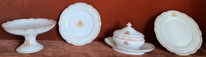 Part of a dessert service in white porcelain...