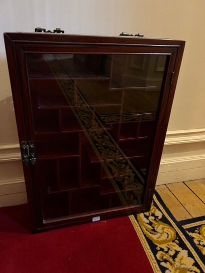 Small varnished mahogany wall cabinet, in...