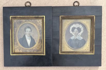 Pair of oval miniatures 
