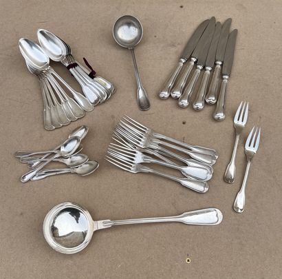 Set of silver plated cutlery model with nets,...