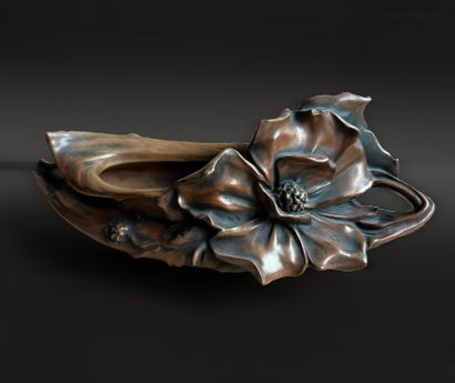 Georg KLIMT (1867-1931). Oblong planter in...