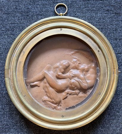 Round medallion in wax Bacchante and fauna....