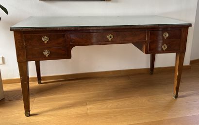 Bureau en acajou et placage d'acajou, la...