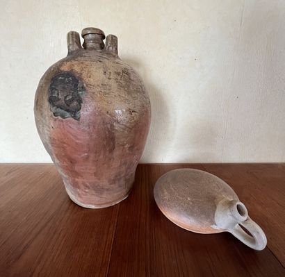 Lot: jar and hot water bottle in terra c...