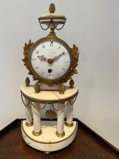 Portico half-moon clock in white marble and...