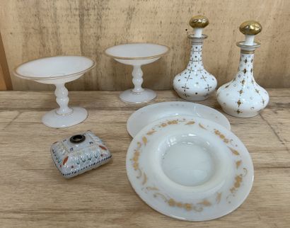 Set in opaline and white opaline glass enhanced...