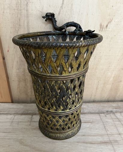 Basket umbrella stand in patinated sheet...