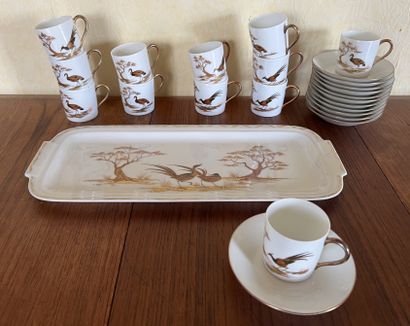 Suite of twelve mocha cups and their saucer...
