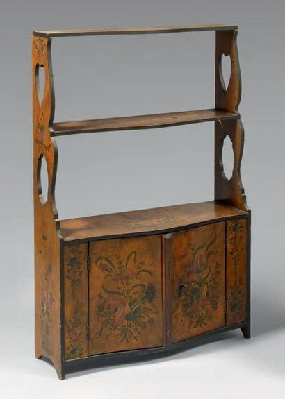 Petite étagère d'applique à façade galbée,...