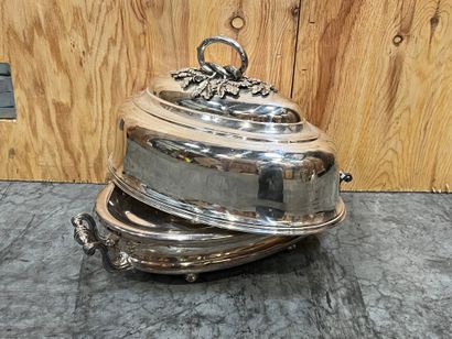 Oval serving bell in silver-plated metal,...