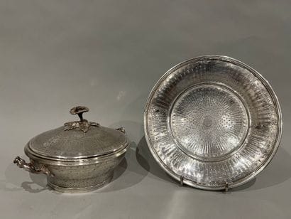 Silver (925) covered bouillon and display...