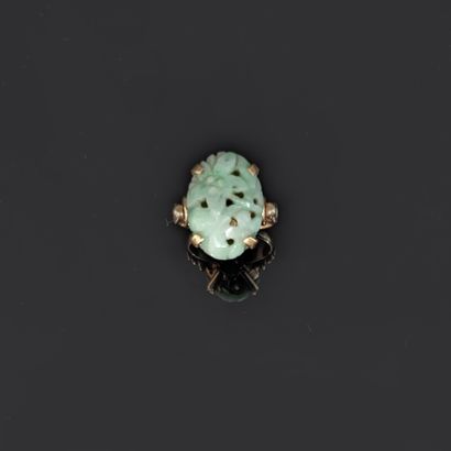 Ring in 14K (585) yellow gold, featuring...