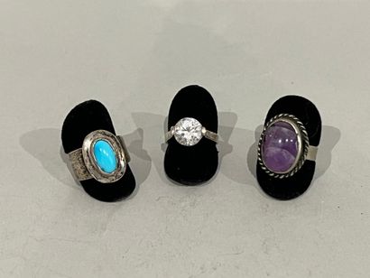 Two silver rings (925) decorated with a fancy...