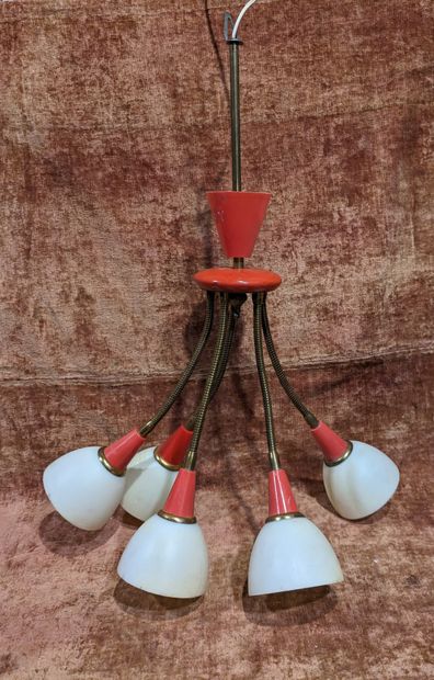 Lustre en ABS beige et métal laqué rouge...