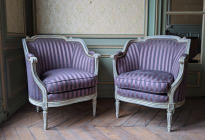 Salon en bois laqué gris rechampi vert, les...