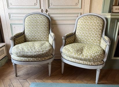 Pair of bergères in gray lacquered wood carved...