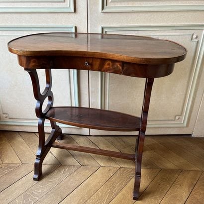 Mahogany kidney-shaped coffee table with...