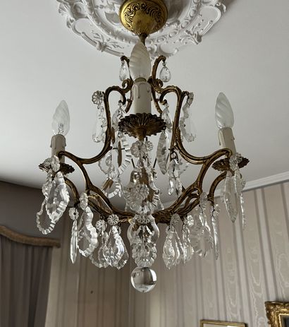 Gilded bronze chandelier, the cage frame...