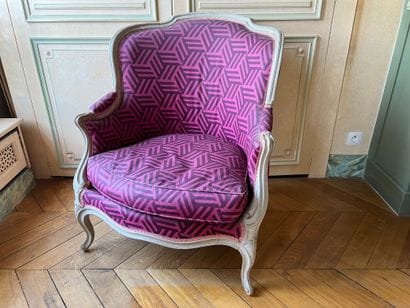 Bergère in molded gray lacquered wood, cabriolet...