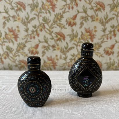 Two papier-mâché snuffboxes with inlaid and...